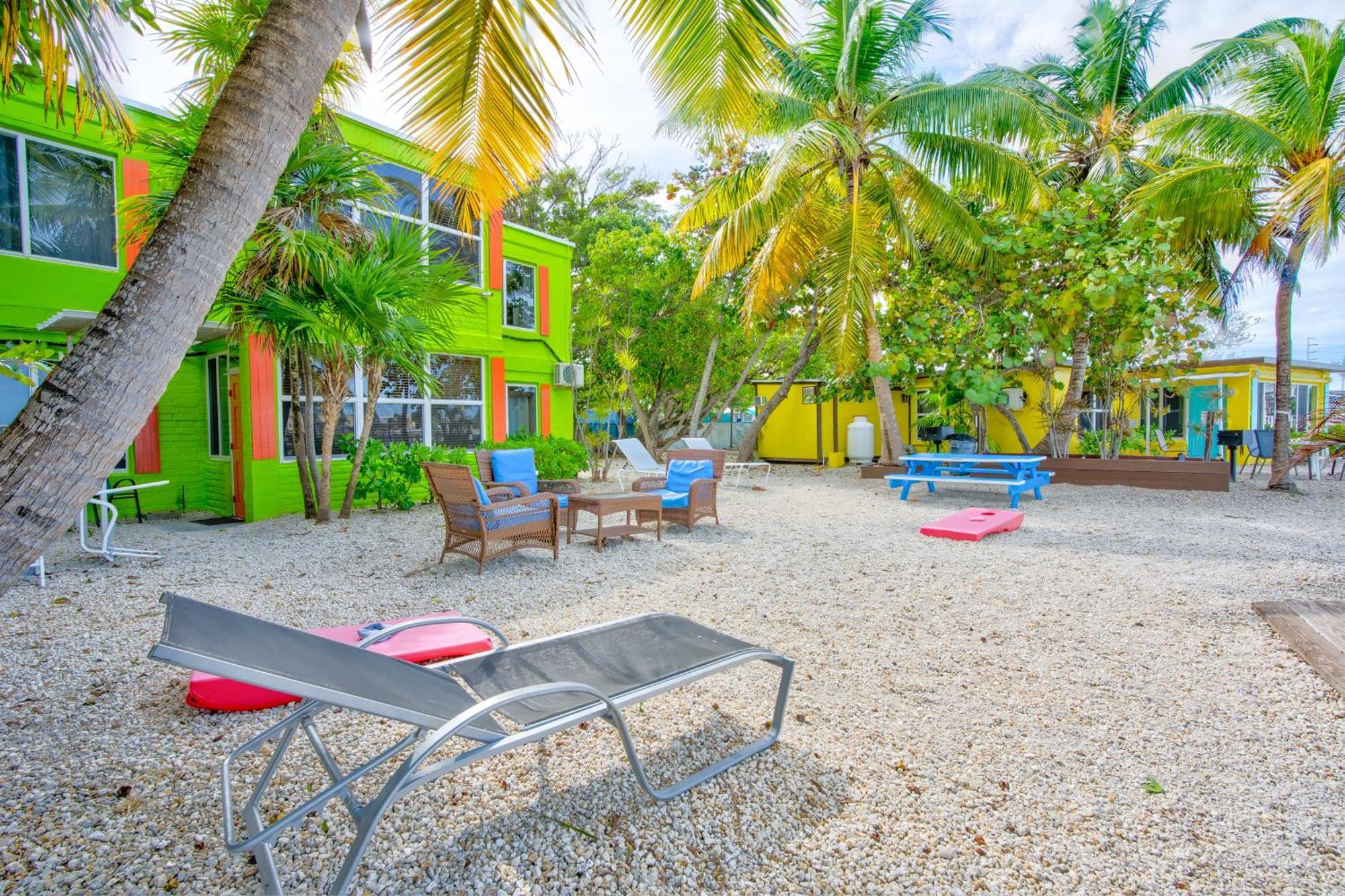 Captain Pip'S Marina & Hideaway Маратон Экстерьер фото